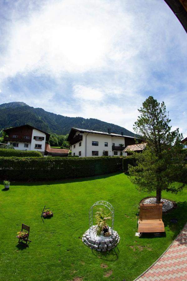 Apart Schöne Aussicht Sautens Exterior foto