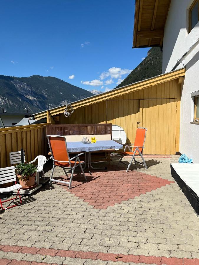 Apart Schöne Aussicht Sautens Exterior foto